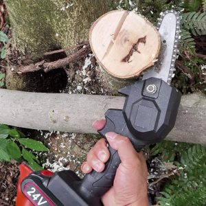 Mini wireless chainsaw – Mini sega elettrica senza fili 03